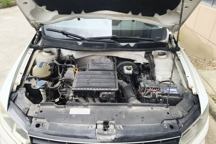Used Volkswagen Bora 2017 1.6L Automatic Comfort Model Engine Bay