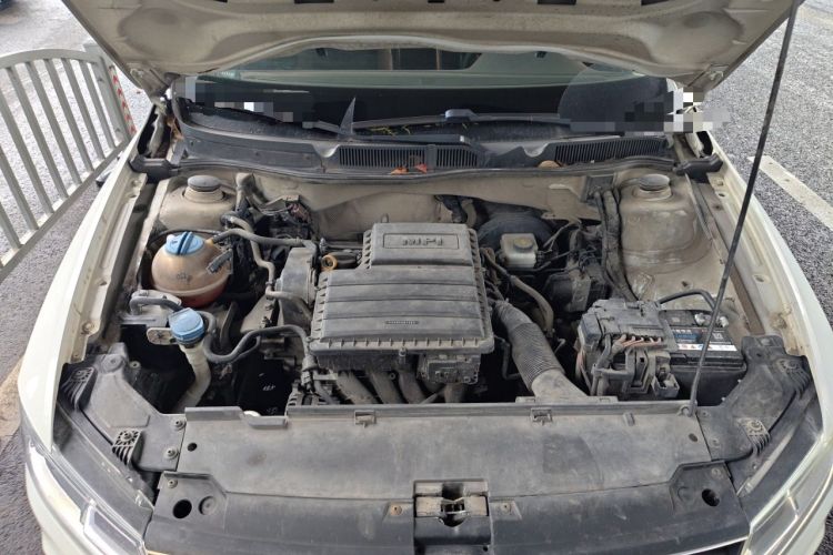 Used Volkswagen Bora 2017 1.6L Automatic Fashion Model Engine Bay