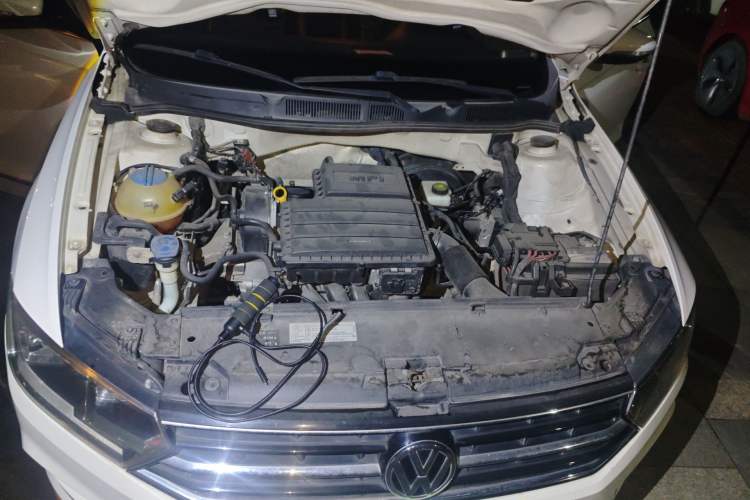 Used Volkswagen Bora 2017 1.6L Automatic Comfort Model Engine Bay