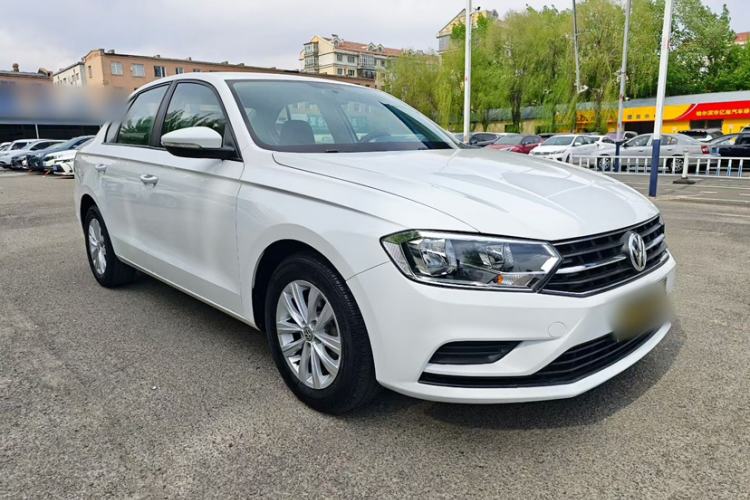Used Volkswagen Bora 2017 1.6L Automatic Fashion Model Exterior 2