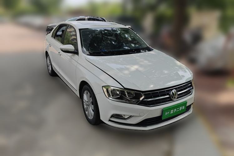 Used Volkswagen Bora 2017 1.6L Manual Comfort Model Exterior 2