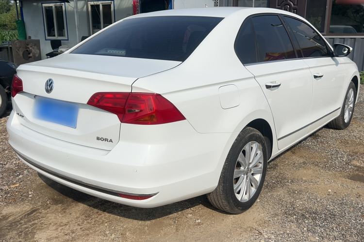 Used Volkswagen Bora 2017 1.6L Automatic Comfort Model Exterior 3