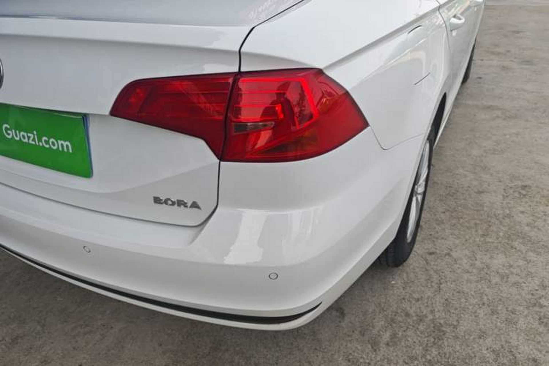 Used Volkswagen Bora 2017 1.6L Automatic Fashion Model Exterior 3