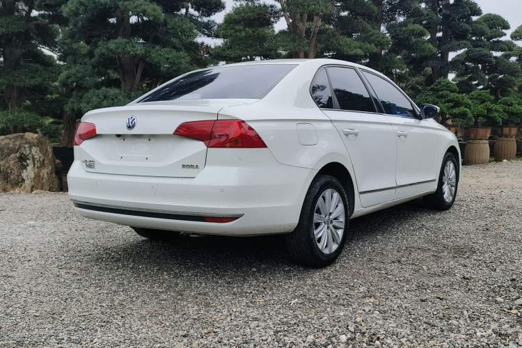 Used Volkswagen Bora 2017 1.6L Automatic Comfort Model Exterior 7