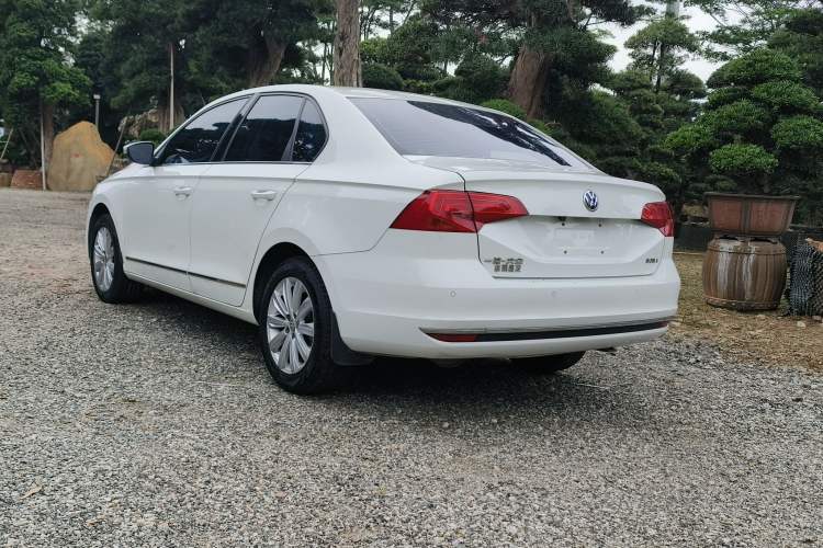 Used Volkswagen Bora 2017 1.6L Automatic Comfort Model Exterior 9