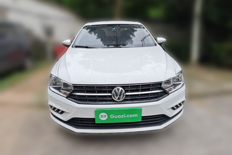 Used Volkswagen Bora 2017 1.6L Automatic Fashion Model Front