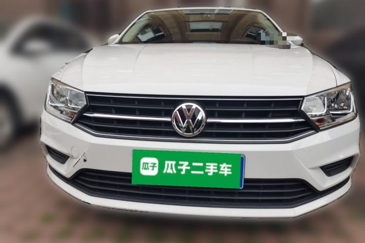 Used Volkswagen Bora 2017 1.6L Automatic Fashion Model Front