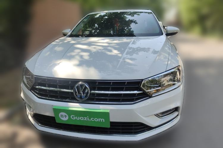 Used Volkswagen Bora 2017 1.6L Manual Comfort Model Front