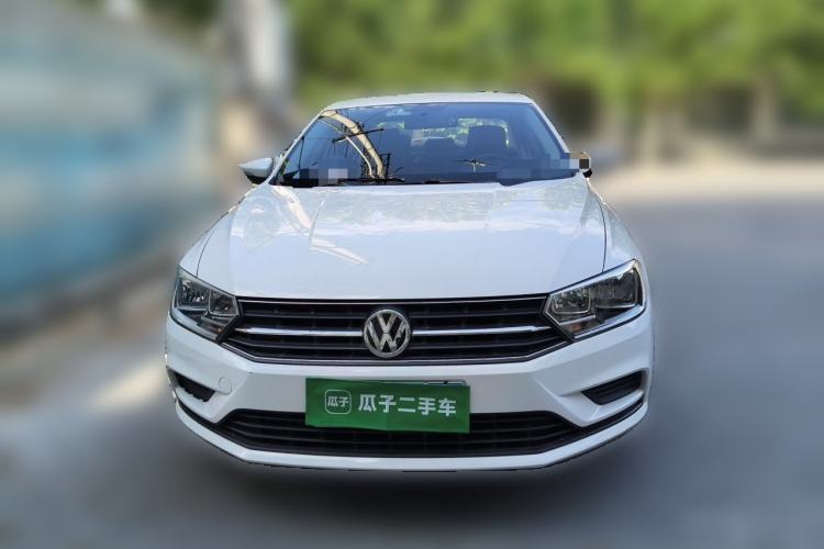 Used Volkswagen Bora 2017 1.6L Manual Fashion Model Front