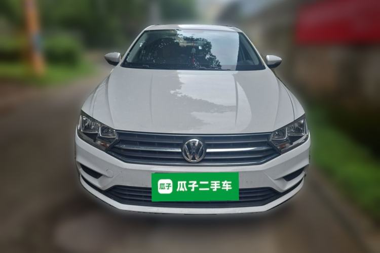 Used Volkswagen Bora 2017 1.6L Automatic Fashion Model Front