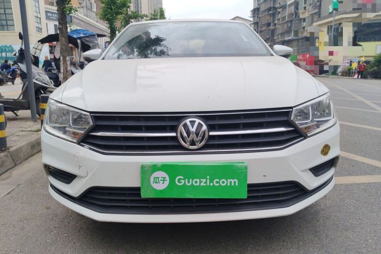 Used Volkswagen Bora 2017 1.6L Manual Fashion Model Front