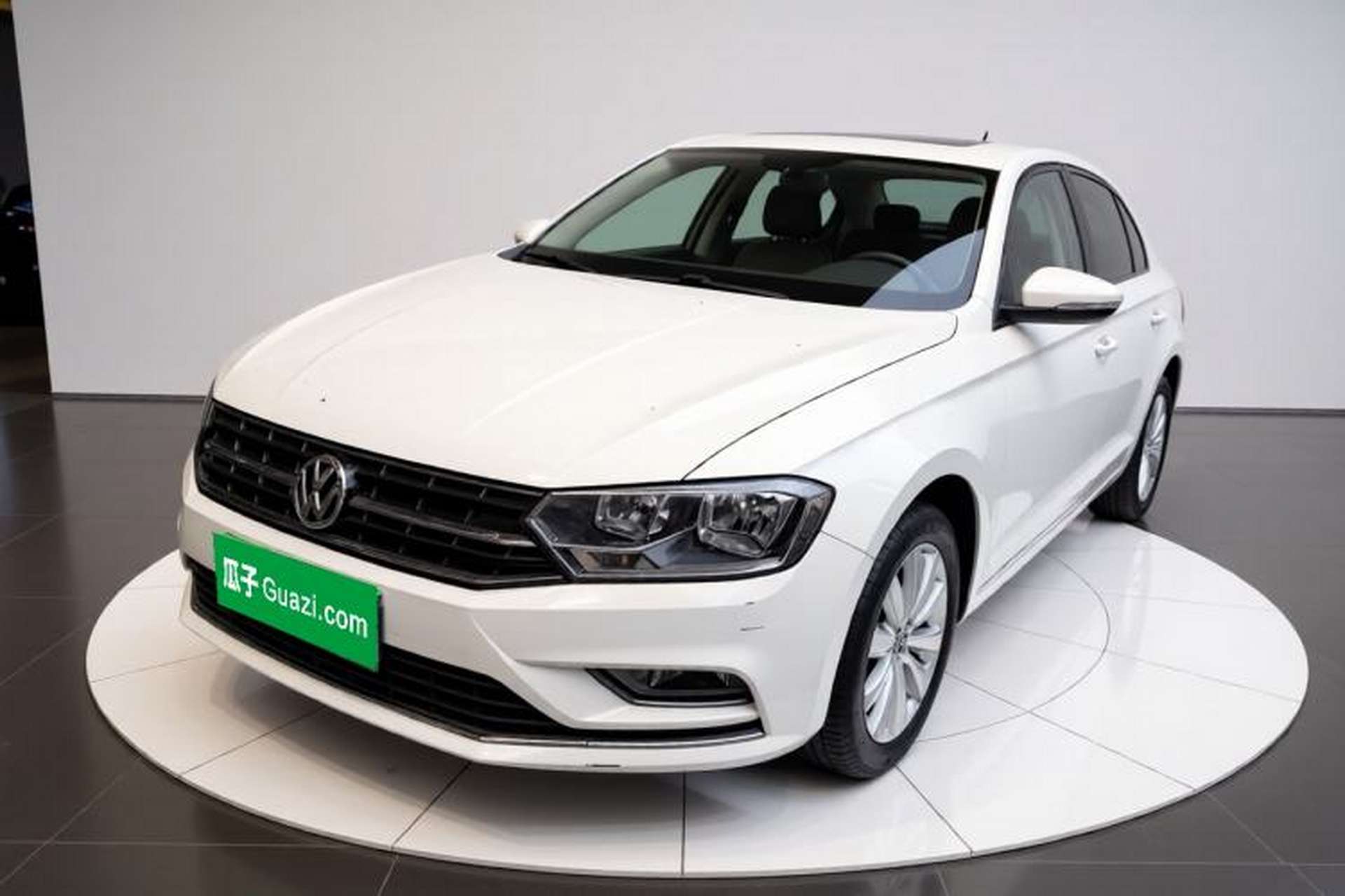 Used Volkswagen Bora 2017 1.6L Automatic Comfort Model Front Left 45 Deg