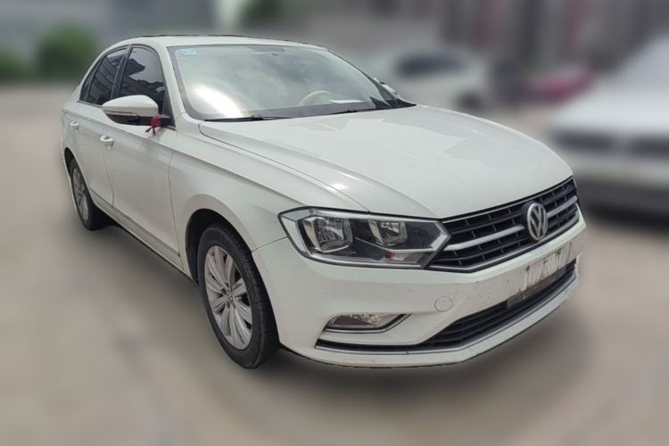 Used Volkswagen Bora 2017 1.6L Automatic Comfort Model Front Right 45 Deg