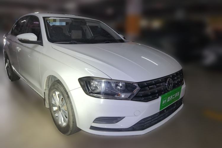 Used Volkswagen Bora 2017 1.6L Manual Fashion Model Front Right 45 Deg