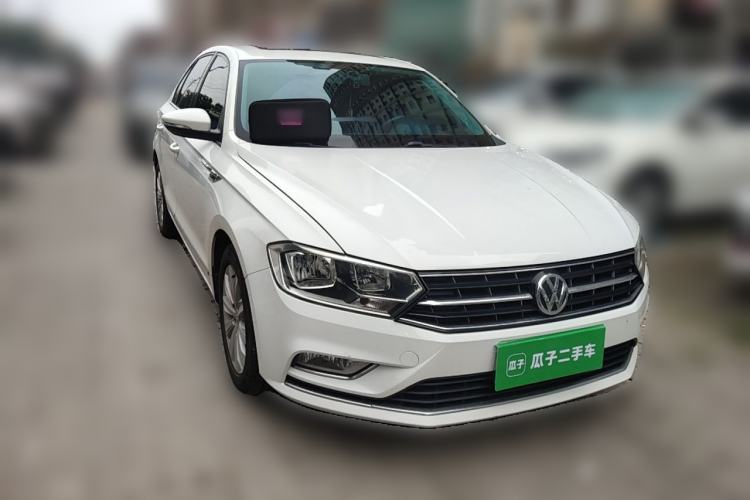 Used Volkswagen Bora 2017 1.6L Automatic Comfort Model Front Right 45 Deg