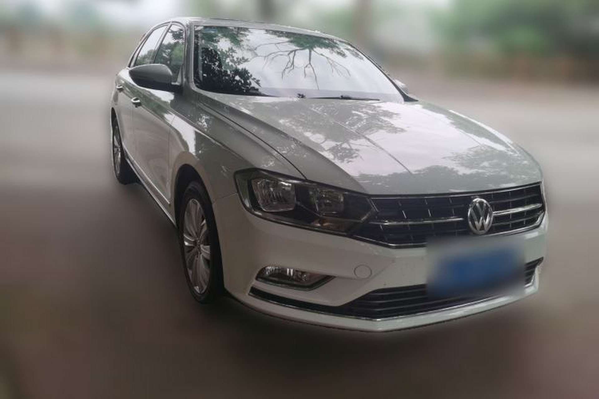 Used Volkswagen Bora 2017 1.6L Manual Comfort Model Front Right 45 Deg