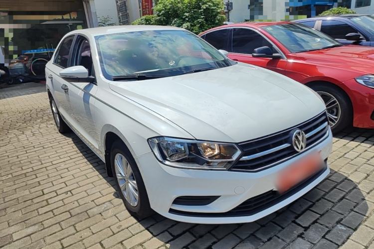 Used Volkswagen Bora 2017 1.6L Automatic Fashion Model Front Right 45 Deg