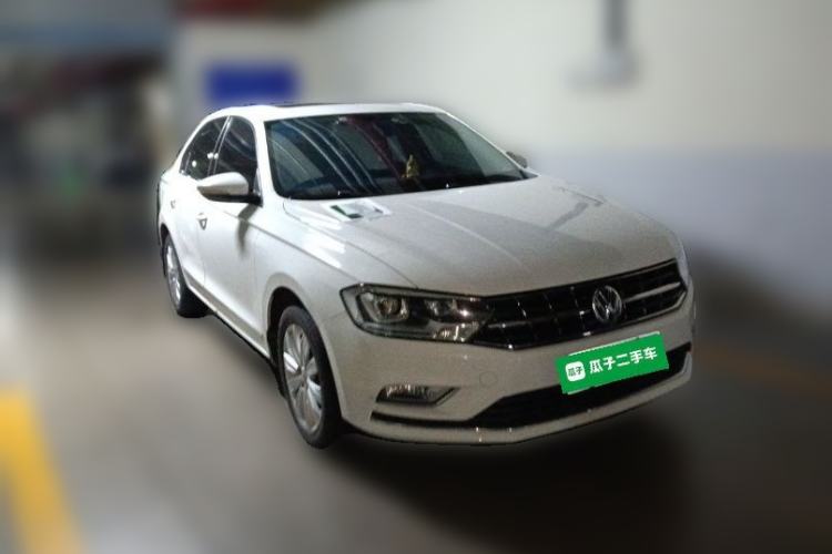 Used Volkswagen Bora 2017 230TSI DSG Comfort Version Front Right 45 Deg