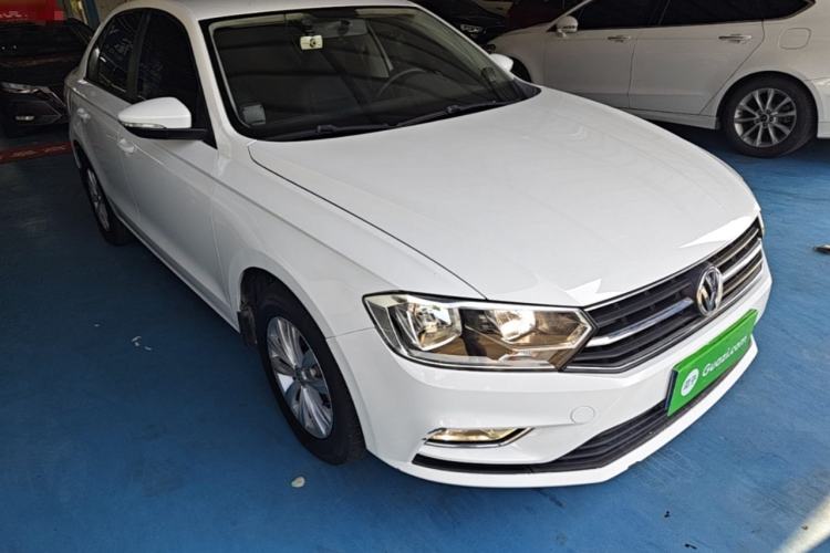 Used Volkswagen Bora 2017 1.6L Automatic Fashion Model Front Right 45 Deg