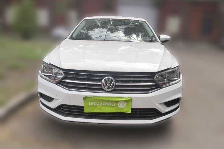 Used Volkswagen Bora 2017 1.6L Manual Fashion Model Front