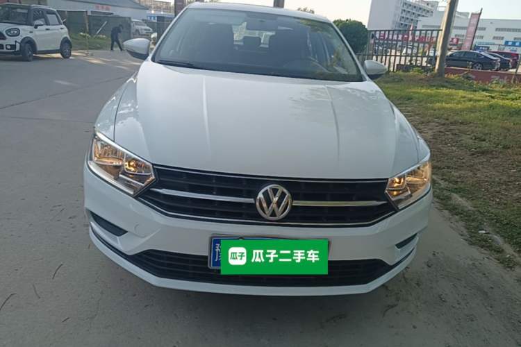 Used Volkswagen Bora 2017 1.6L Automatic Fashion Model Front