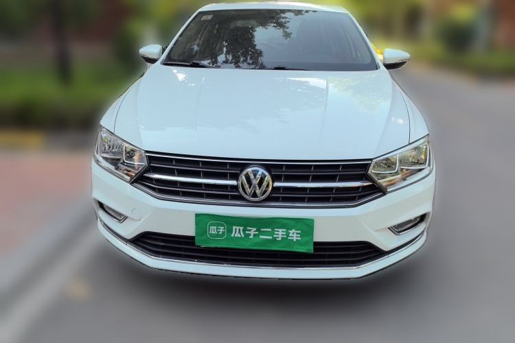 Used Volkswagen Bora 2017 1.6L Manual Comfort Model Front