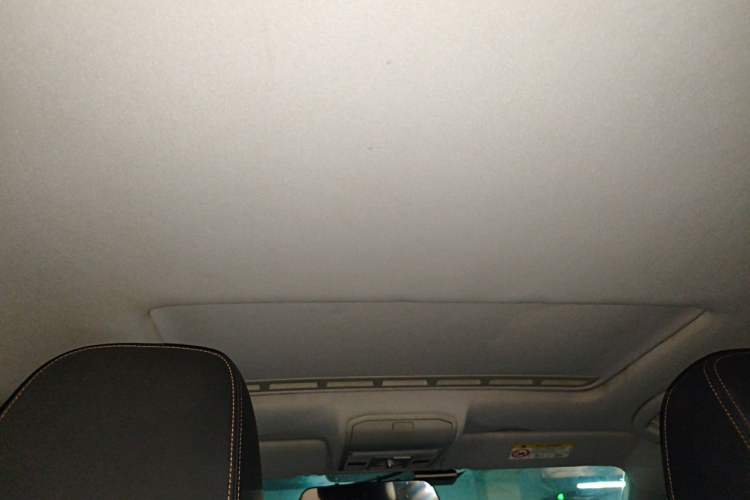 Used Volkswagen Bora 2017 1.6L Automatic Comfort Model Headliner