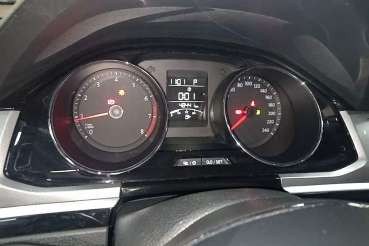 Used Volkswagen Bora 2017 1.6L Automatic Comfort Model Instrument Cluster