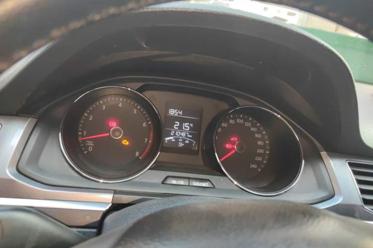 Used Volkswagen Bora 2017 1.6L Manual Fashion Model Instrument Cluster