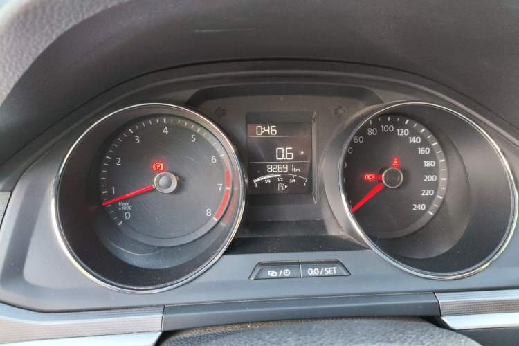 Used Volkswagen Bora 2017 1.6L Manual Fashion Model Instrument Cluster