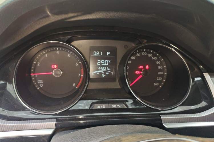 Used Volkswagen Bora 2017 1.6L Automatic Comfort Model Instrument Cluster