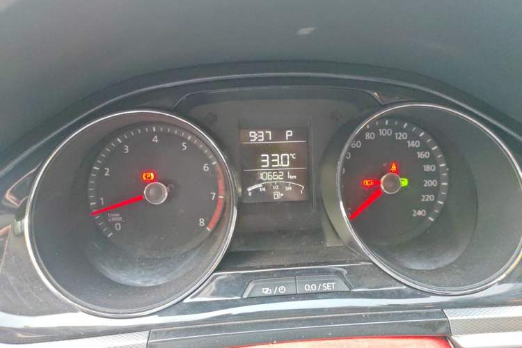 Used Volkswagen Bora 2017 1.6L Automatic Comfort Model Instrument Cluster