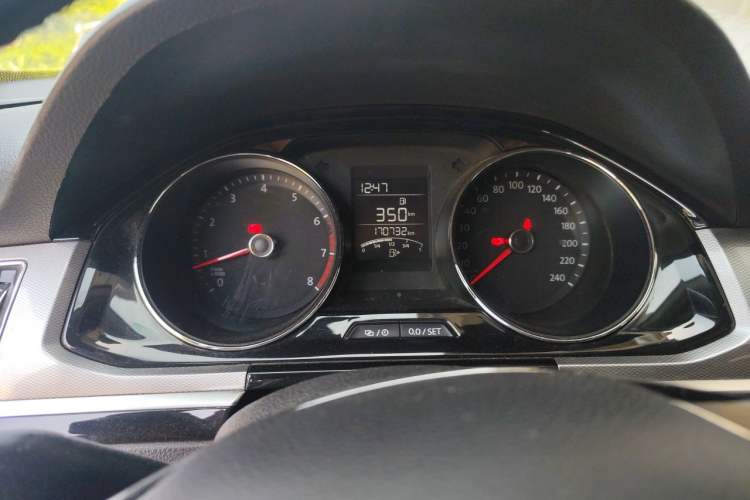 Used Volkswagen Bora 2017 1.6L Manual Comfort Model Instrument Cluster