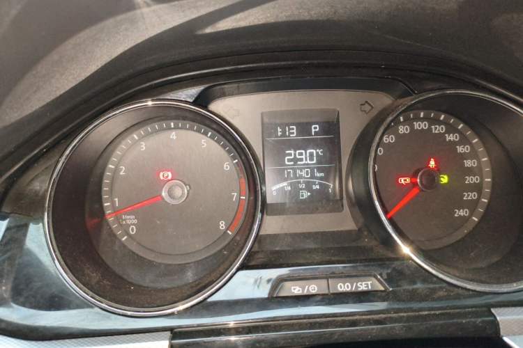 Used Volkswagen Bora 2017 1.6L Automatic Comfort Model Instrument Cluster