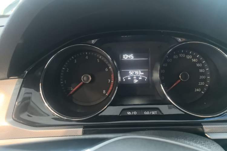 Used Volkswagen Bora 2017 1.6L Automatic Comfort Model Instrument Cluster