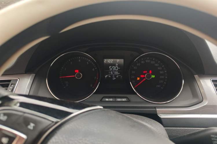 Used Volkswagen Bora 2017 1.6L Automatic Fashion Model Instrument Cluster