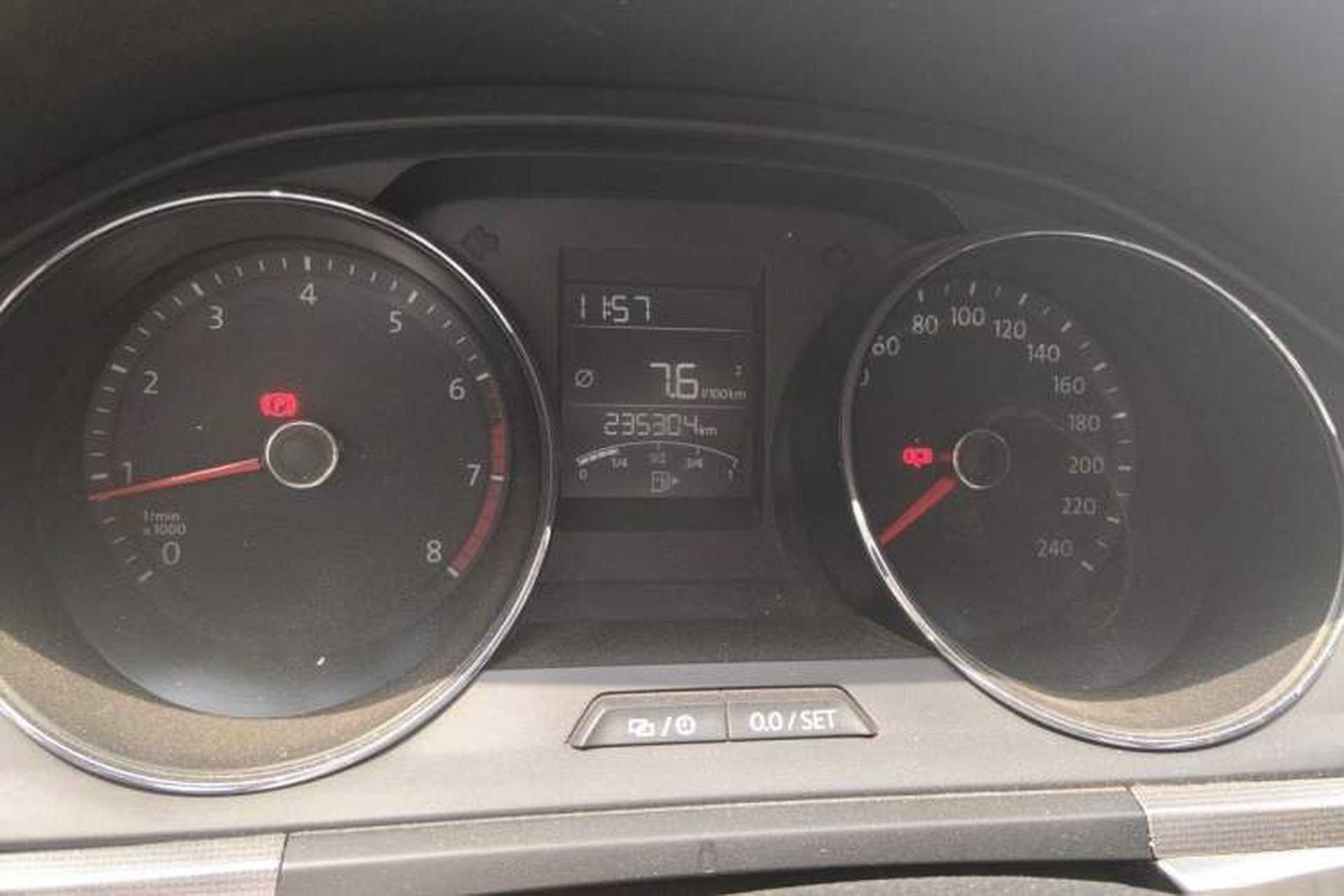 Used Volkswagen Bora 2017 1.6L Manual Fashion Model Instrument Cluster