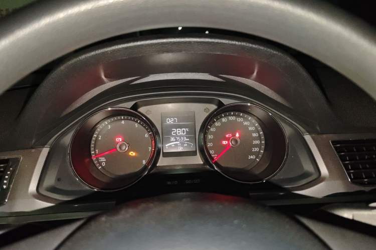Used Volkswagen Bora 2017 1.6L Manual Fashion Model Instrument Cluster