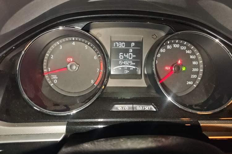 Used Volkswagen Bora 2017 1.6L Automatic Comfort Model Instrument Cluster