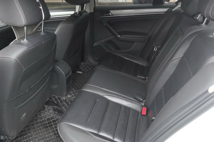 Used Volkswagen Bora 2017 1.6L Automatic Comfort Model Interior 2