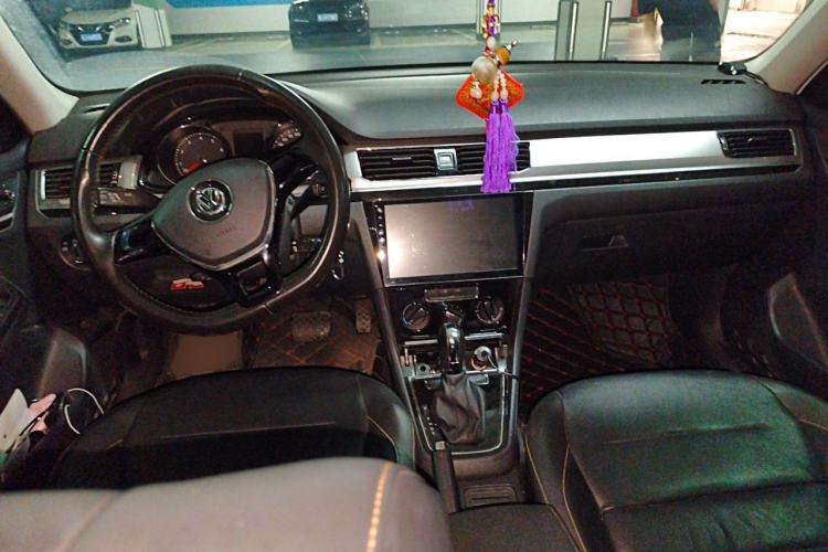 Used Volkswagen Bora 2017 1.6L Automatic Comfort Model Interior 2
