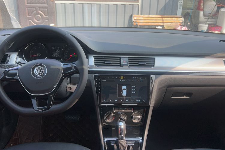 Used Volkswagen Bora 2017 1.6L Automatic Comfort Model Interior 3