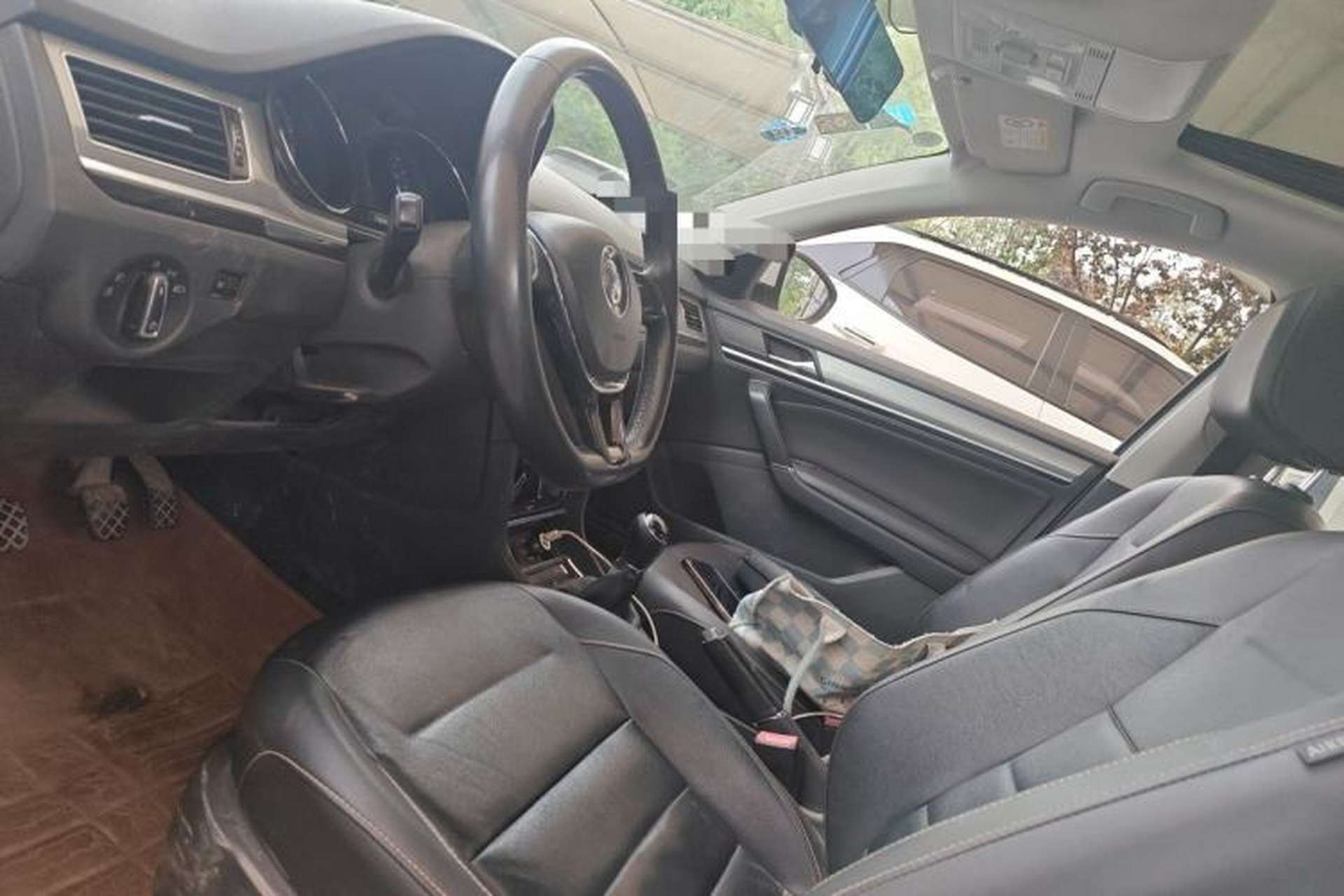 Used Volkswagen Bora 2017 1.6L Manual Comfort Model Left Front Seat