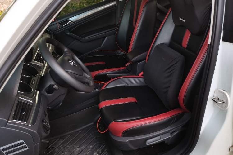 Used Volkswagen Bora 2017 1.6L Automatic Fashion Model Left Front Seat