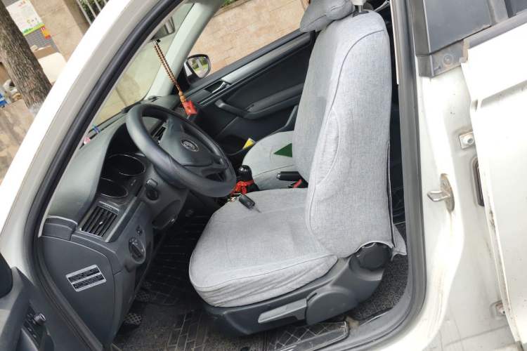 Used Volkswagen Bora 2017 1.6L Manual Fashion Model Left Front Seat