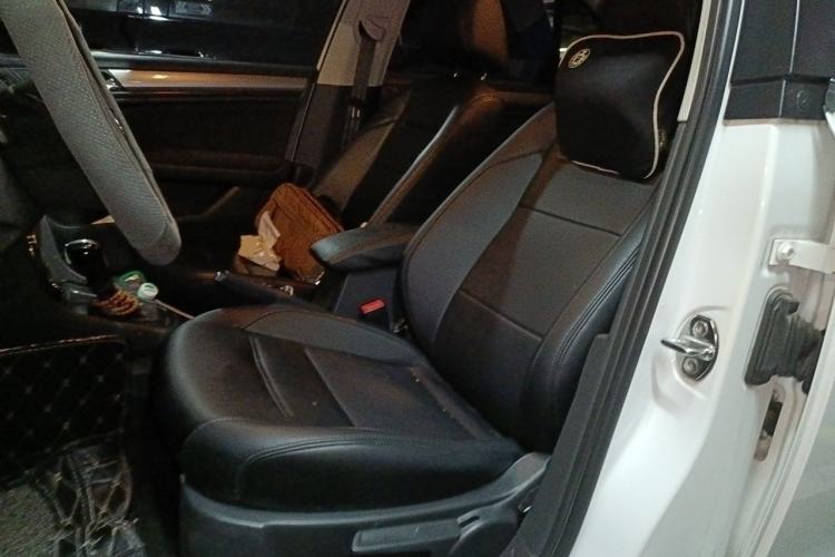 Used Volkswagen Bora 2017 1.6L Automatic Fashion Model Left Front Seat