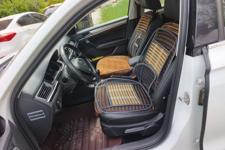 Used Volkswagen Bora 2017 1.6L Manual Comfort Model Left Front Seat