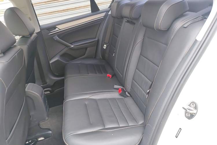 Used Volkswagen Bora 2017 1.6L Automatic Comfort Model Left Rear Seat