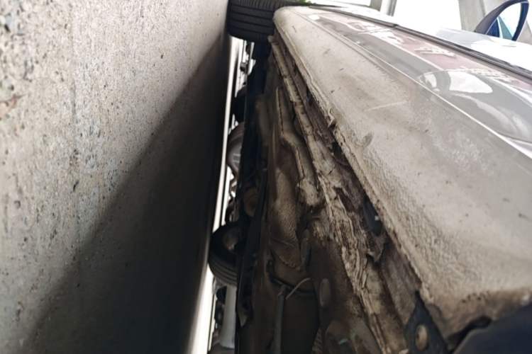 Used Volkswagen Bora 2017 1.6L Automatic Comfort Model Left Side Sill