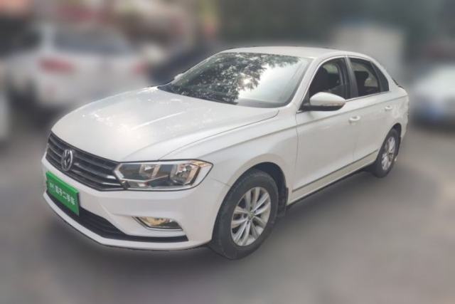 Used Volkswagen Bora 2017 1.6L Manual Fashion Model